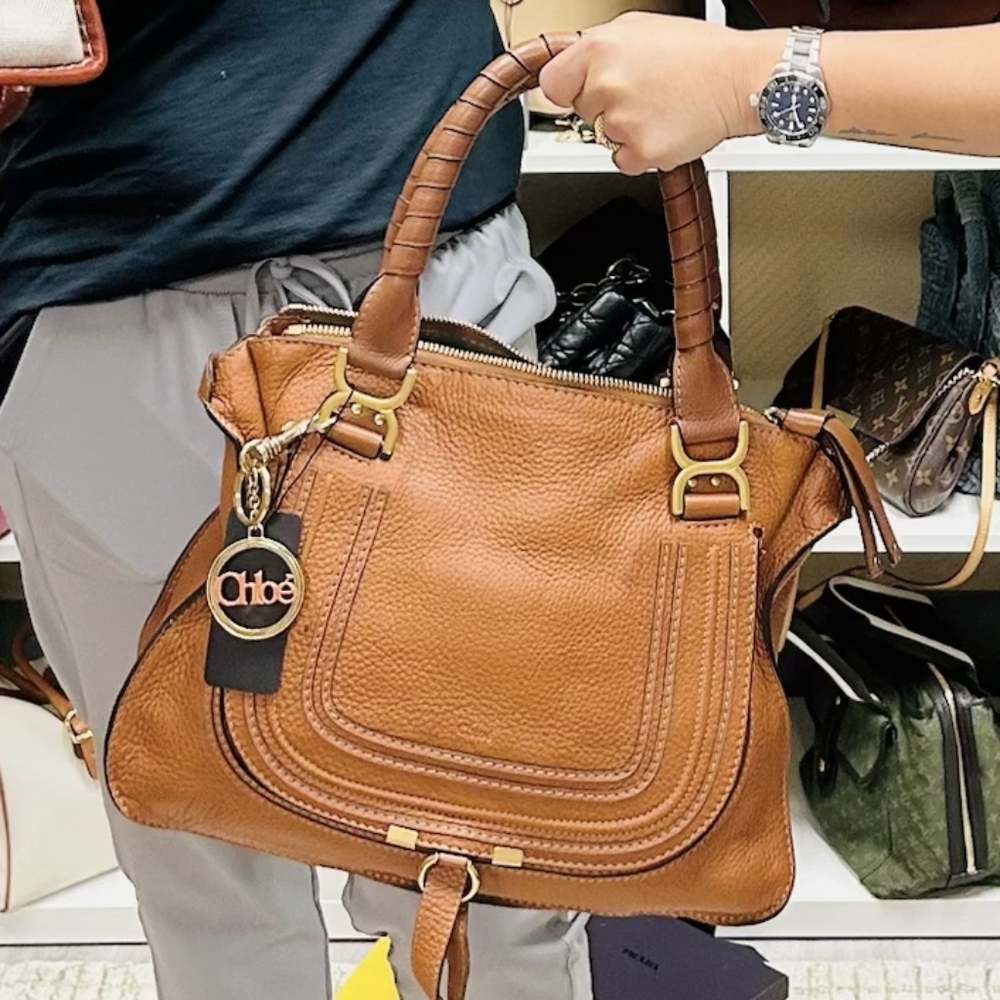 Chloe Marcie in Medium